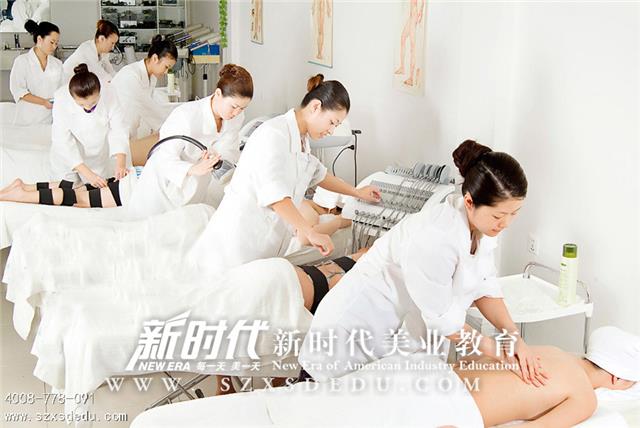 美容师的前景怎么样，去哪个美容培训学校学习好?