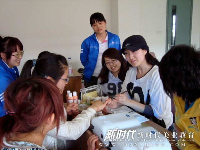 美甲学员实操-(3).jpg