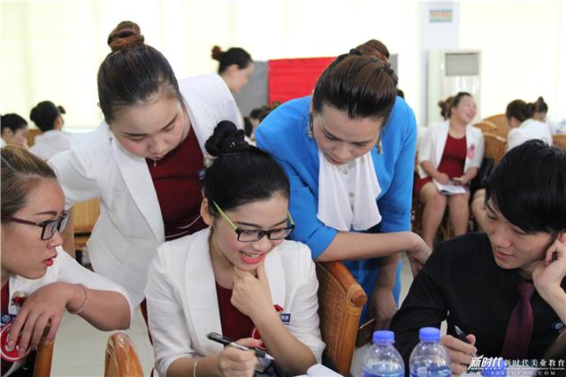 新时代就业班学员课堂花絮 (52).jpg
