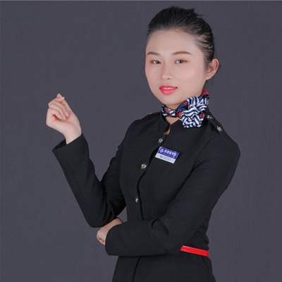 徐彩虹 — 高级化妆师  来自四川