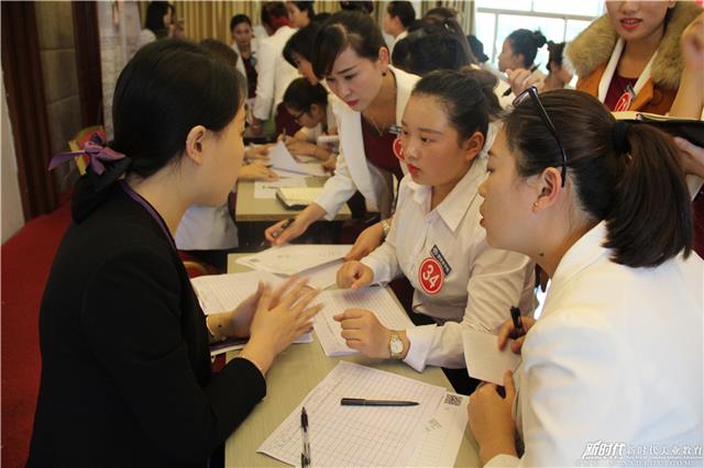 新时代就业班学员课堂花絮 (41).jpg